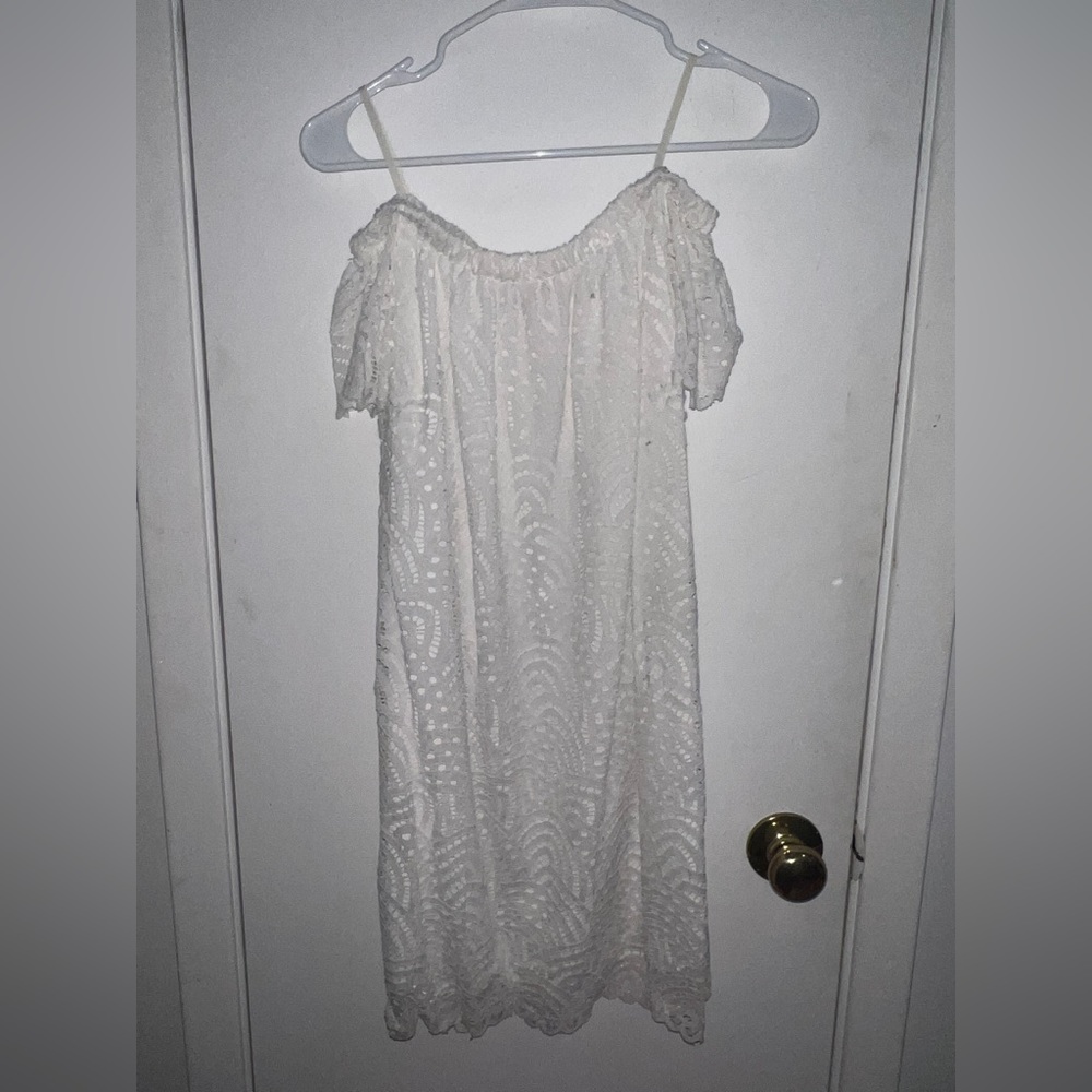Lilly Pulitzer off the shoulder white lace dress size L